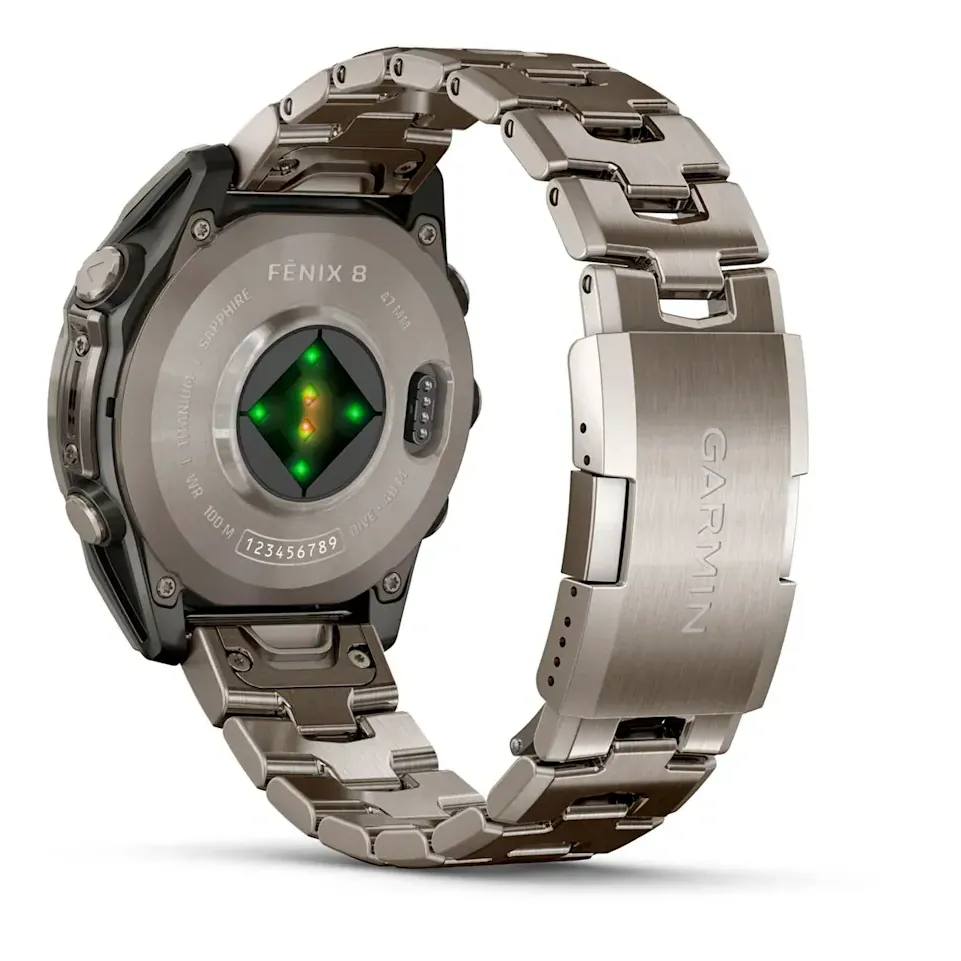 Garmin Fenix 8, 47 мм, AMOLED, Sapphire, Titanium, светло-серый, титановый ремешок, фото 2 из 6