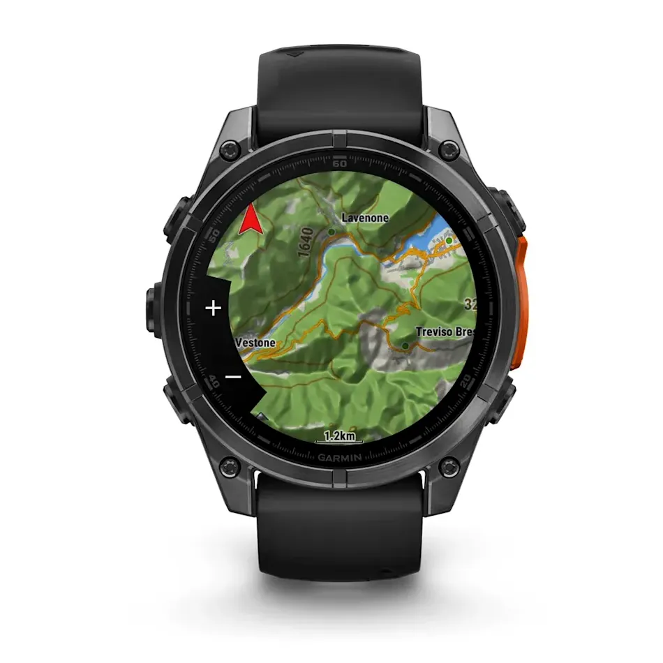 Garmin Fenix 8, 47 мм, AMOLED, серый, черный силиконовый ремешок, фото 2 из 7