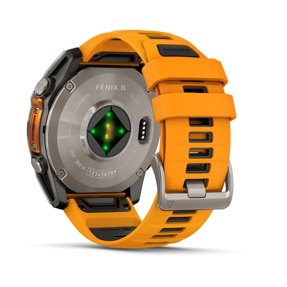 Garmin Fenix 8, 51 мм, AMOLED, Sapphire, Titanium, светло-серый, оранжевый силиконовый ремешок, фото 2 из 7