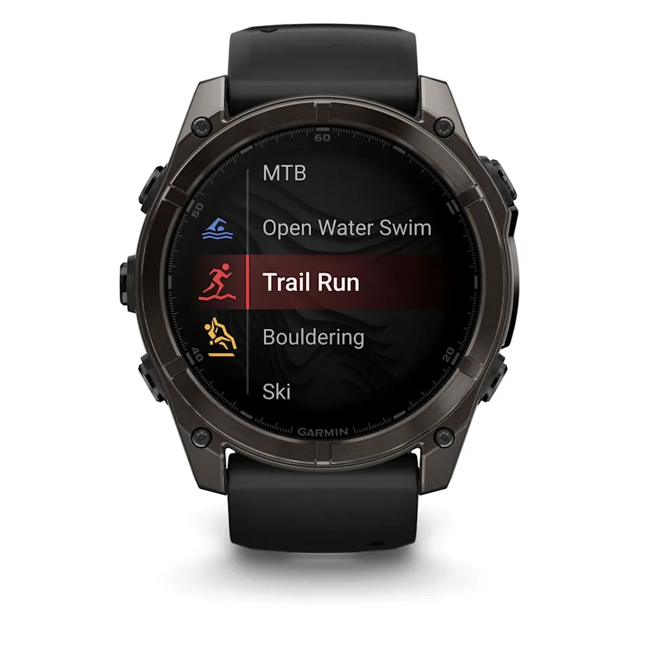 Garmin Fenix 8, 51 мм, AMOLED, Sapphire, угольно-серый DLC, пепельно-черный силиконовый ремешок, фото 3 из 7
