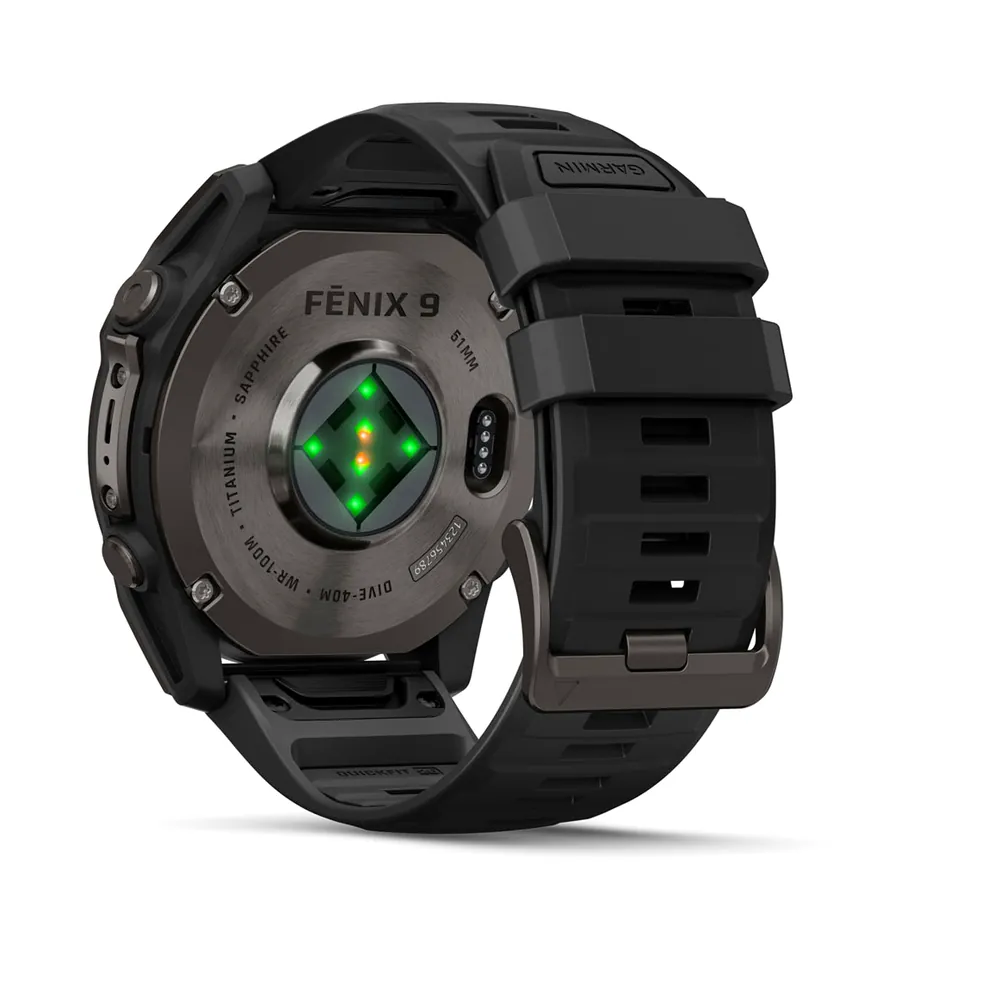 Garmin Fenix 9, 51 мм, титановый, угольно-серый DLC, черный силиконовый ремешок, фото 2 из 8