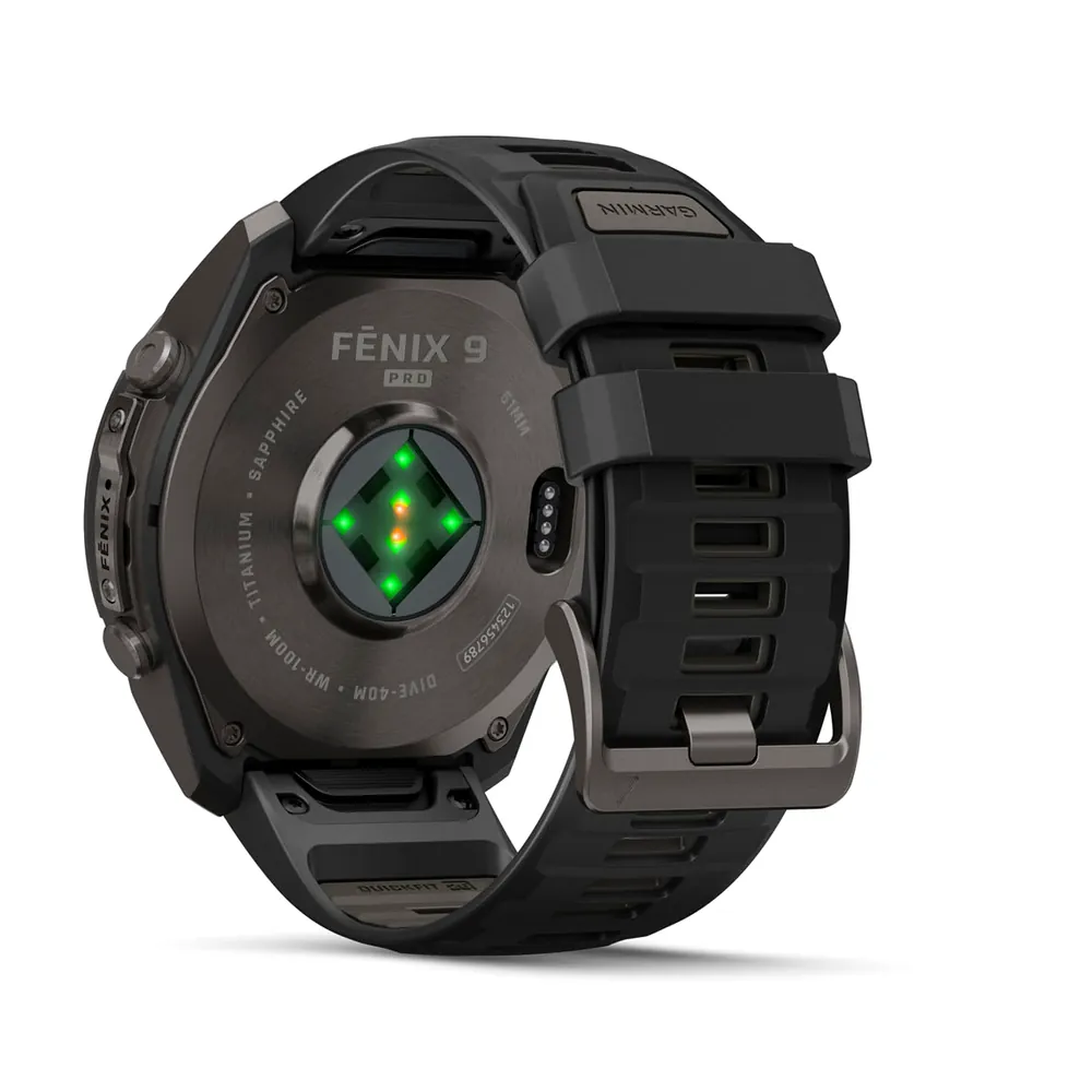 Garmin Fenix 9 Pro, 51 мм, титановый, угольно-серый DLC, черно-серый силиконовый ремешок, фото 4 из 7