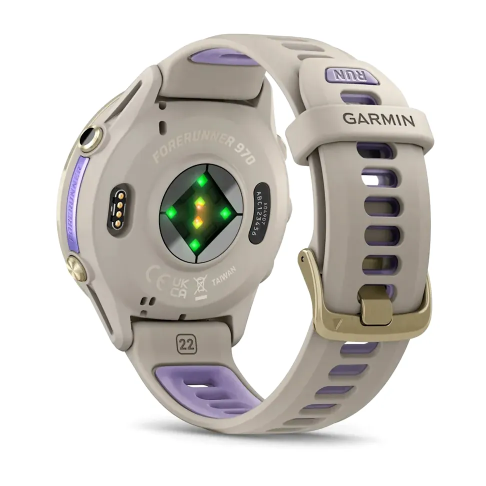 Garmin Forerunner 970, серые, золотистый титановый безель, с серым/индиго ремешком, фото 5 из 7