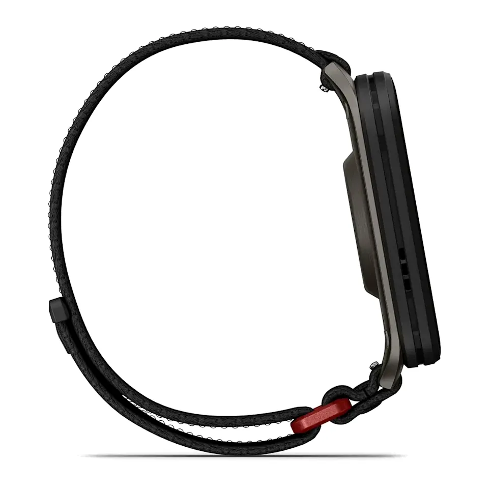 Garmin Venu X1, черные с серой титановой крышкой, черным нейлоновым ремешком ComfortFit, фото 5 из 7